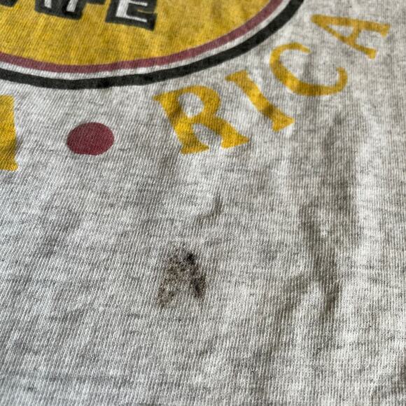 Vintage Hard Rock Cafe Costa Rica Iguana Lizard Tank Top Mens Small T-Shirt Y2K - Picture 3 of 10